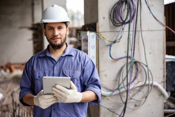 Best Affordable Emergency Electrician  in Andrews, TX